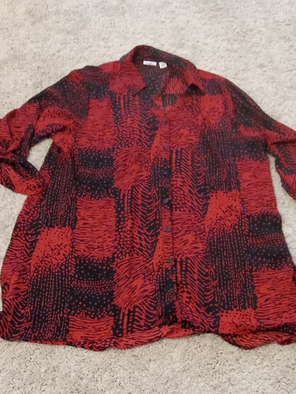 Cato Size 18/20 Red and Black Patterned Button-Up Shirt Plus Size